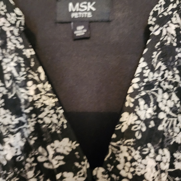 Long Sleeve Dress - Picture 2 of 4